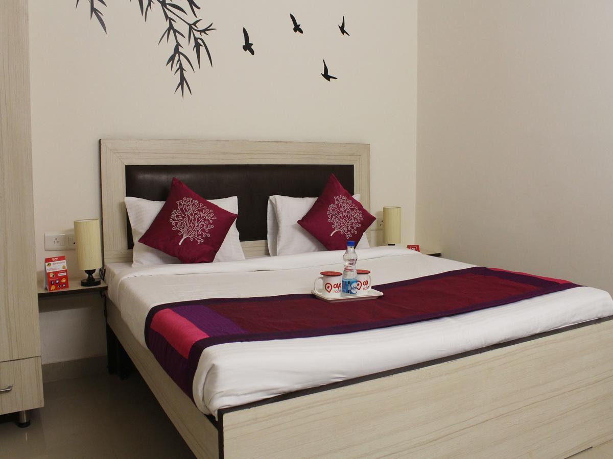 Oyo 2384 Hotel Epic Inn Gurgaon Exterior foto